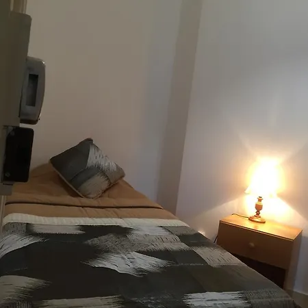 Guest house Residencia Almirante Lisbon