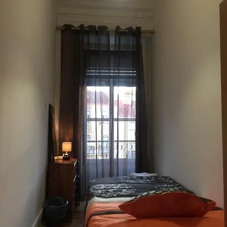 Guest house Residencia Almirante Lisbon