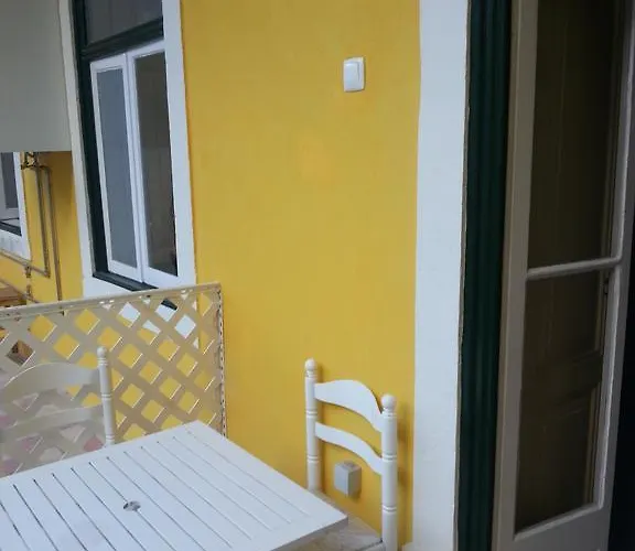 Guest house Residencia Almirante 2*