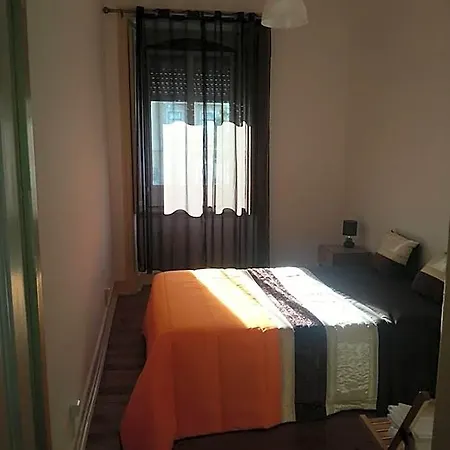 Residencia Almirante Guest house