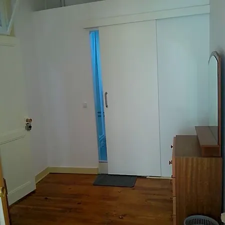 Residencia Almirante Penzion 2*