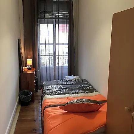 Residencia Almirante Penzion 2*