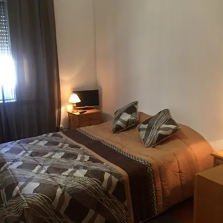 Affittacamere Residencia Almirante Lisbona