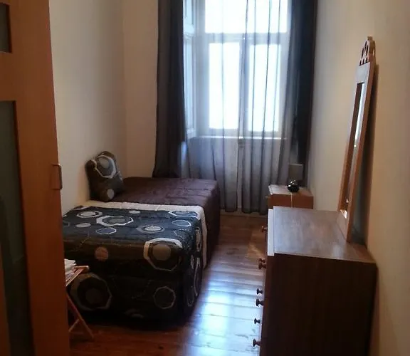 Residencia Almirante 2*