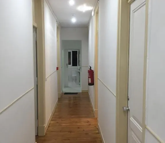 בית הארחה Residencia Almirante ליסבון