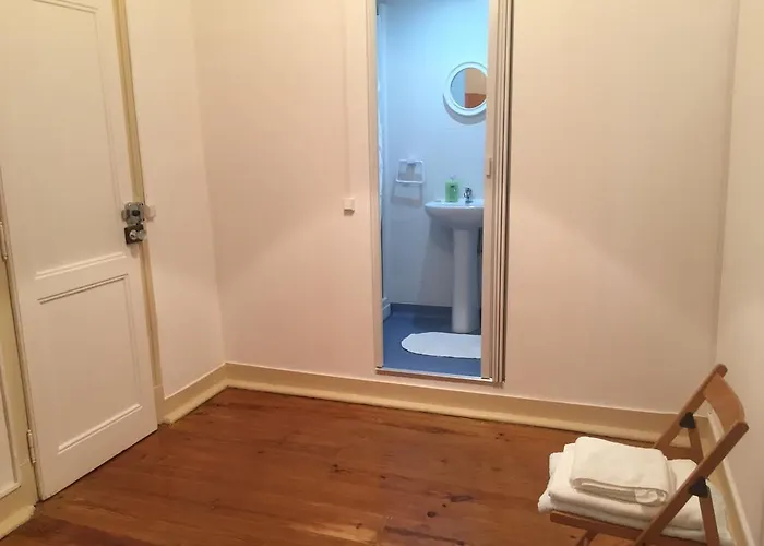 בית הארחה Residencia Almirante