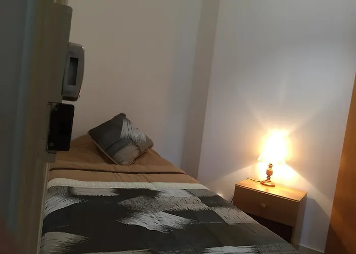 בית הארחה Residencia Almirante ליסבון